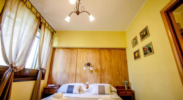 Трёхместный номер Standard Villa Ellea