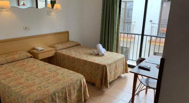 Номер Standard Hotel Santa Faz TRG