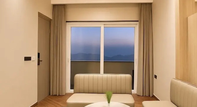 Номер Presidential Q' Nest Hotel Cloud End Lansdowne
