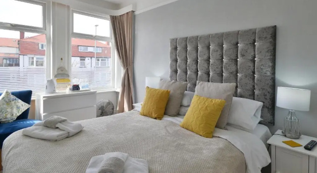 Люкс Rooms at 153 ROOM ONLY