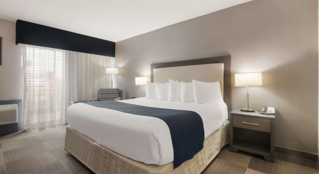 Двухместный номер Standard Best Western St Catharines Hotel & Conference Centre