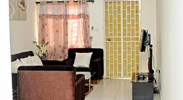 Regimanuel Apartments - Kwabenya