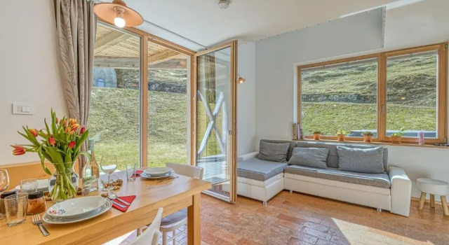 House On The Hill Wellness Chalet, Reserva ahora Chalet de montaña Villas en Idrija, Villa