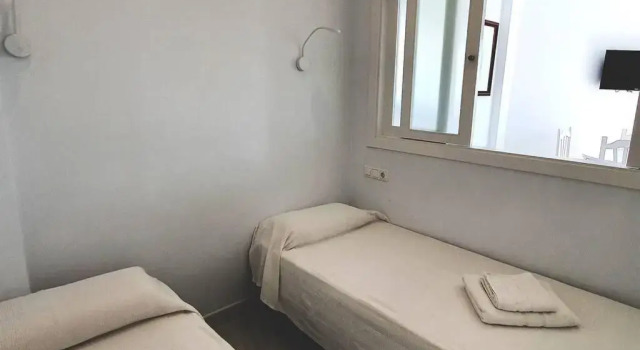 Апартаменты SKOL 521. Fantastic Studio on the Beachfront for Holiday Rental.