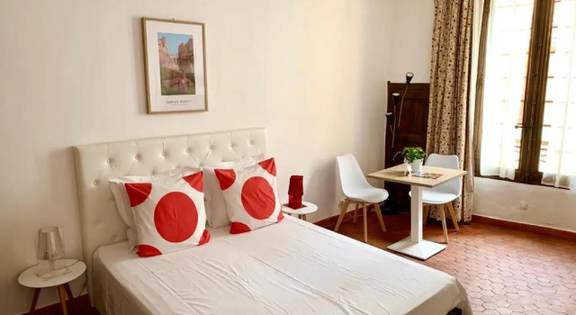 Апартаменты le 1835, studio rouge-Corail