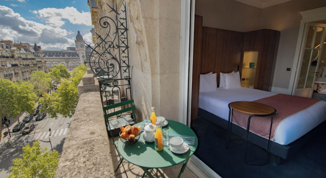 Двухместный номер Premium с балконом и с видом на город Holiday Inn Paris - Gare de Lyon Bastille by IHG