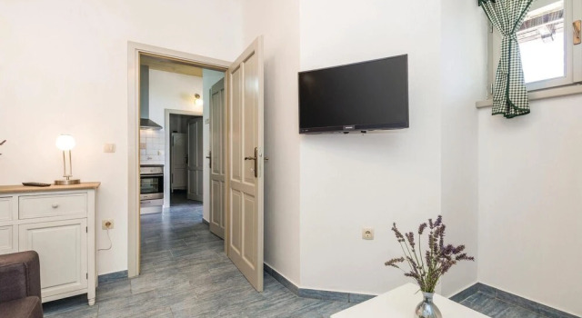 Beautiful Home in Lovran With Wifi and 2 Bedrooms