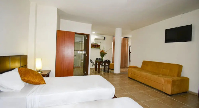 Номер Economy Hotel Mónaco Armenia