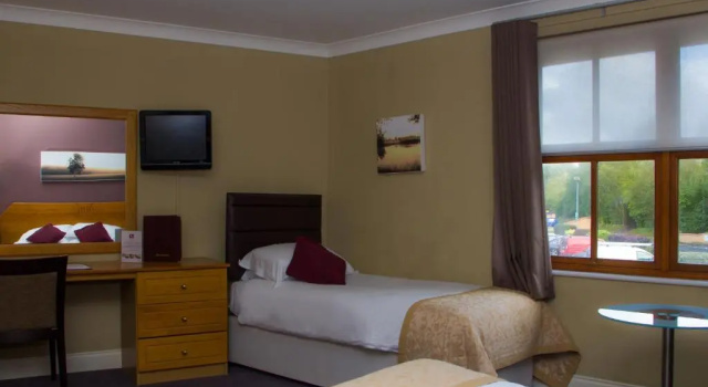 Семейный номер Deluxe The Essex Golf & Country Club Hotel