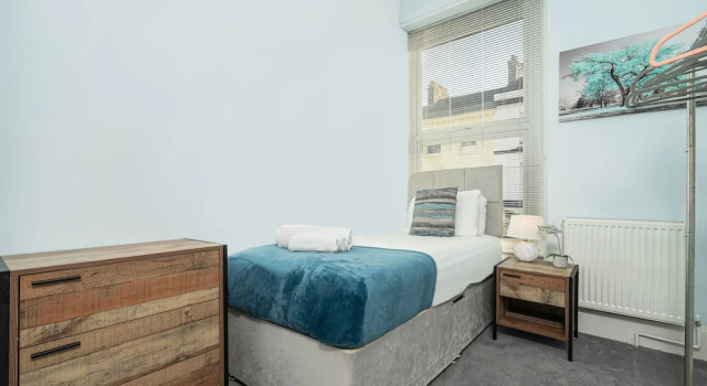 JOIVY Charming 4-Bed House Near The Hoe Park, Забронировать Дом для отпуска Виллы Плимута, рядом с Plymouth Naval Memorial, Вилла