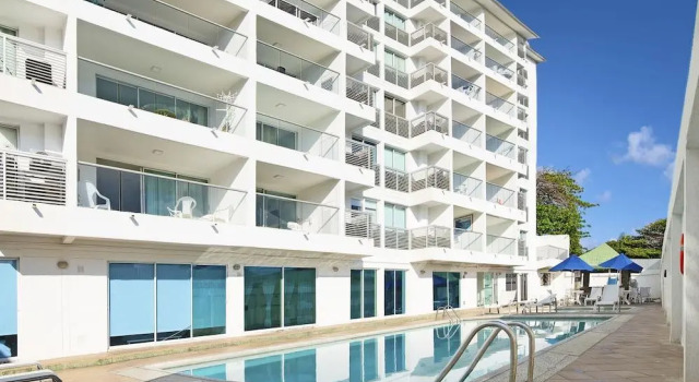 Penthouse Sea View 705A, Забронировать Апартаменты/квартира Отели Сан-Андрес с бассейном, рядом с Залив Сан-Андрес, Бассейн
