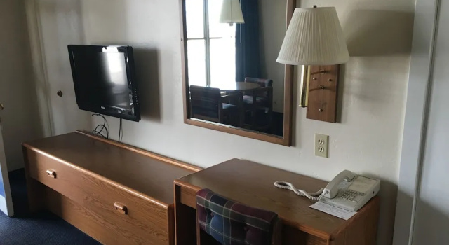 Трёхместный номер Standard The Monticello Inn