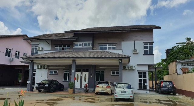 OYO HOME 90280 Darussalam Homestay