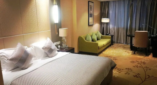 Ondine Oriental International Hotel, Prenota Hotel Hotel in centro a Zhenjiang, hotel in centro a Zhenjiang