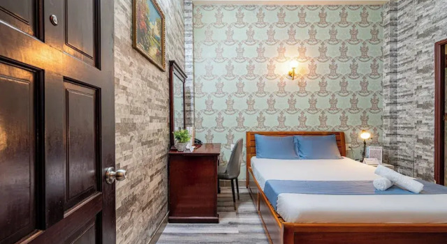 Двухместный номер Standard с видом на город Hoàng Long Hotel By Cozrum