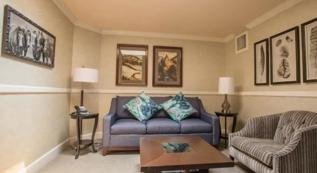 Suite Hotel Boulderado