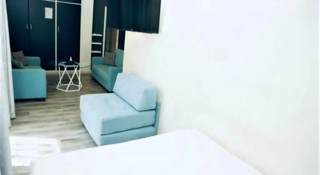 Полулюкс с балконом Beverly Hotel Beirut