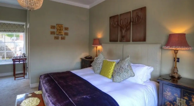 Номер Luxury Dunster Castle Hotel