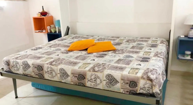 Коттедж c 1 комнатой Rocky House
