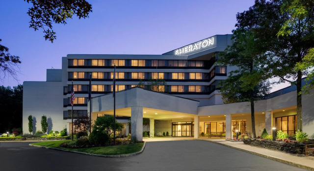 Номер Standard Portland Sheraton at Sable Oaks