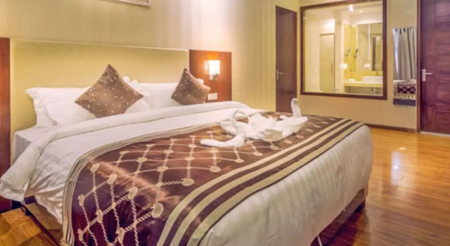 Двухместный люкс Clarion Inn