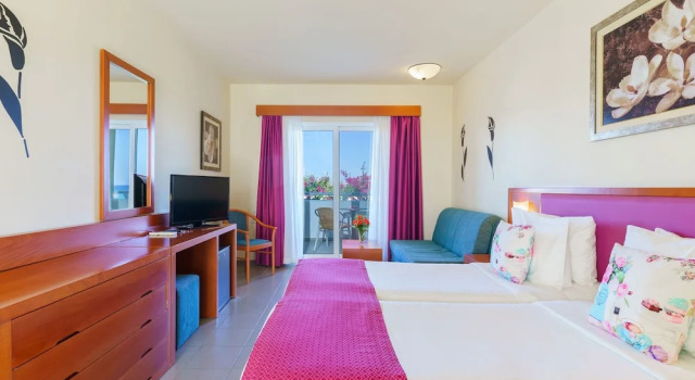 Standard chambre avec balcon et Vue jardin Kos Palace