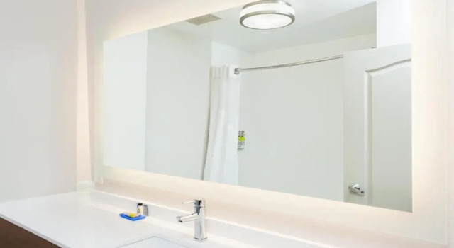 Run of House Holiday Inn Express Rome-East by IHG