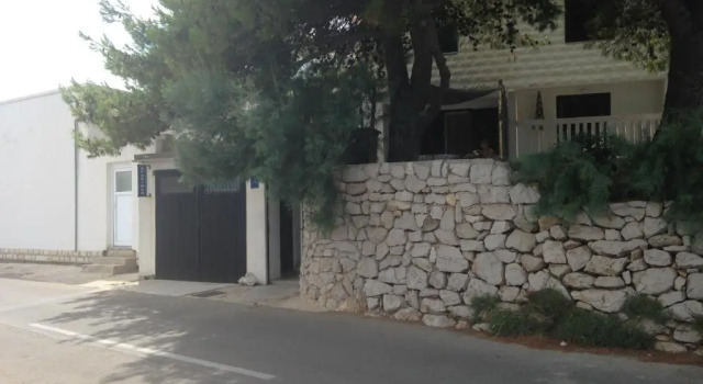 Студия Apartment Puh