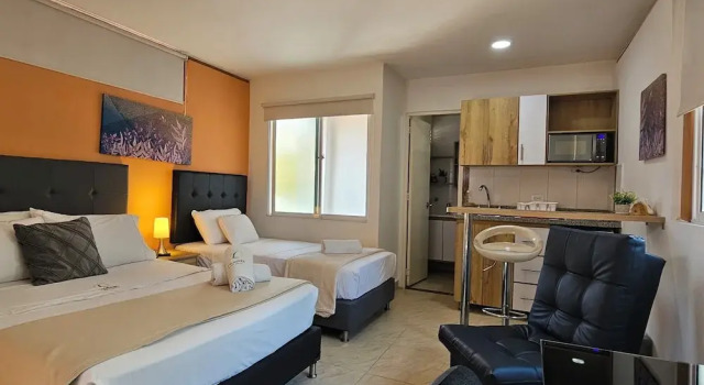 Студия Superior Laureles Guest House LGH Hotel