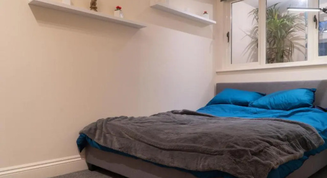 Апартаменты 2 bedroom Coastal apartment 30 m from beach.