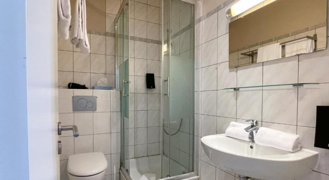 Четырёхместный номер Standard Hotel Sendlinger Tor