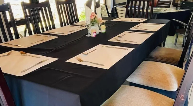 Palm Leaf Hazeldene Kwekwe With Pool - 2333, Book Hotel Kwekwe Midlands Province