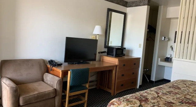 Двухместный номер Standard Norton Shores Inn