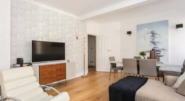 Modern 2 Bedroom Apartment in Marble Arch
