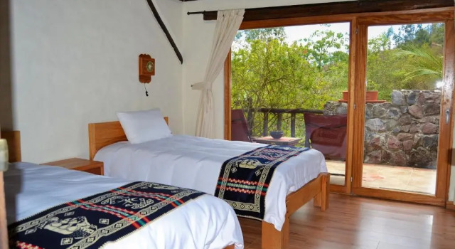 Standaard Tweepersoonskamer uitzicht op de tuin Ilatoa Lodge