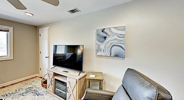 E Bolton Apartment Unit C - 2 Br Townhouse, Забронировать Апартаменты/квартира Апартаменты Саванны, рядом с Музей африканского искусства в городе Саванна, Апартаменты/квартира