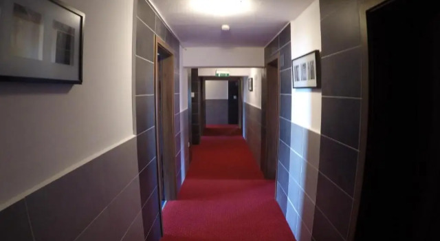 Alpenrose Sport Hotel, Забронировать Отель Треффен-ам-Оссиахер-Зее 