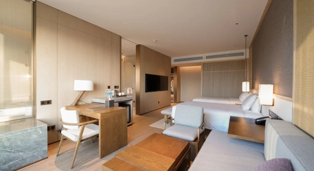 Номер Premium Crowne Plaza Zunhua Hot Spring Town by IHG