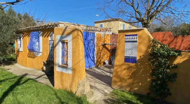 Коттедж c 1 комнатой Le Clos de LIsle