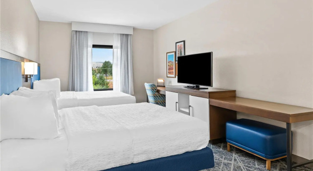 Номер Standard с красивым видом из окна Hampton Inn Laramie
