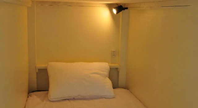 Кровать в общем номере (женский номер) 全室個室 Private Stay Guesthouse Opuntia
