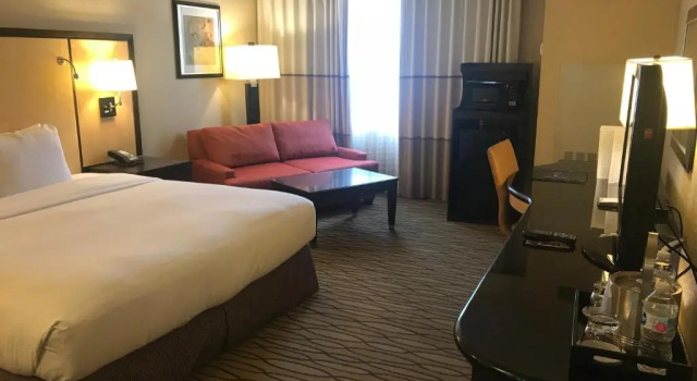Номер Executive Hilton Woodcliff Lake