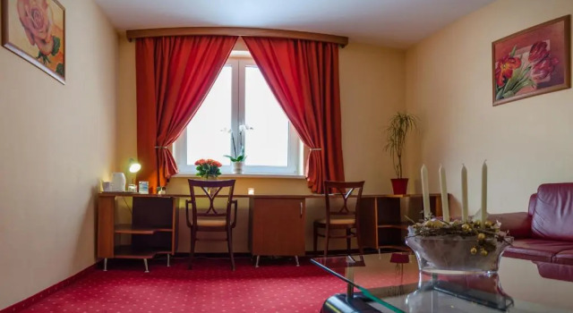 Люкс Hotel West