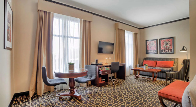 Двухместный полулюкс The Peery Salt Lake City Downtown, Tapestry Collection by Hilton