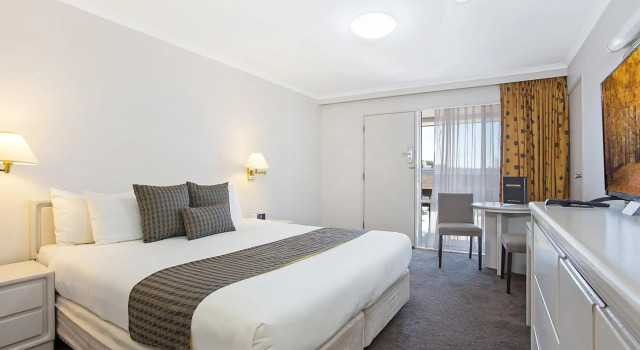 Mid City Motel Warrnambool, Varaa Motelli Hotellit Warrnambool uima-altaalla, Uima-allas