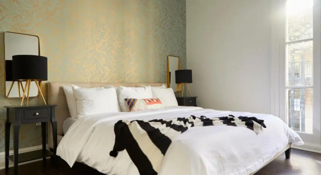 St. Charles Elegant Suites by Sonder