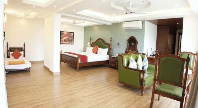 Номер Premier British County Resort