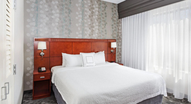 Люкс Courtyard by Marriott Knoxville Airport Alcoa