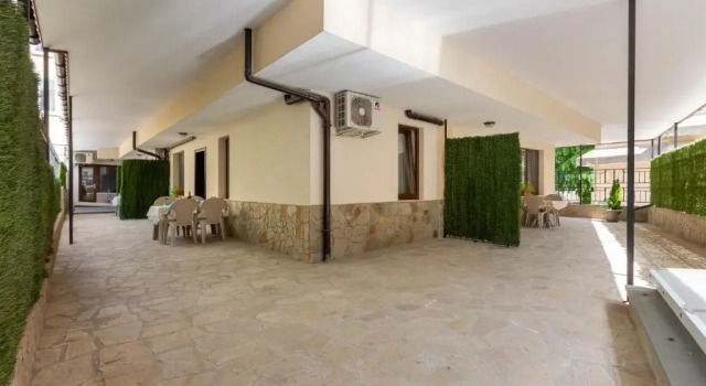 Апартаменты Apartments Flora
