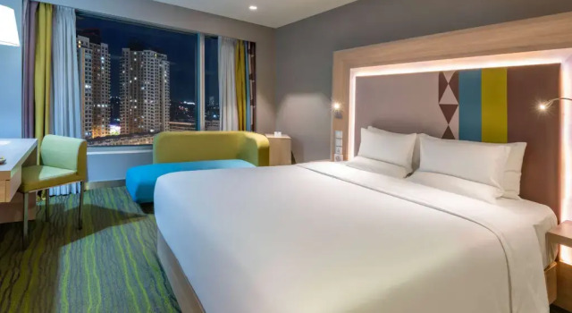Одноместный номер Executive с видом на город Novotel Manila Araneta City Hotel